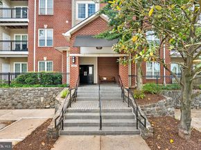 1521 Spring Gate Drive 10406, Mclean VA 22102