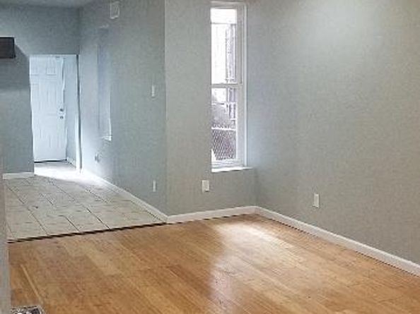 868 N Farson Street, Philadelphia PA 19139