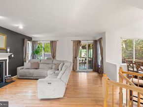 21244 Bullrush Place, Sterling VA 20164