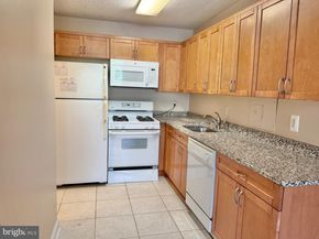 5225 Pooks Hill Road 303S, Bethesda MD 20814