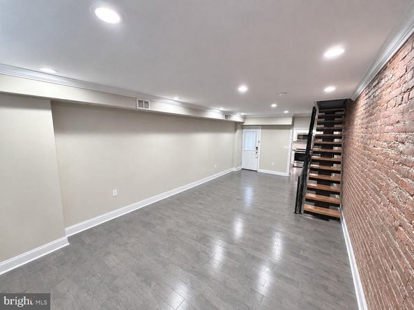 2207 S Clarion Street, Philadelphia PA 19148