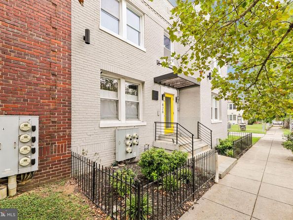 426 18TH NE 3, Washington DC 20002