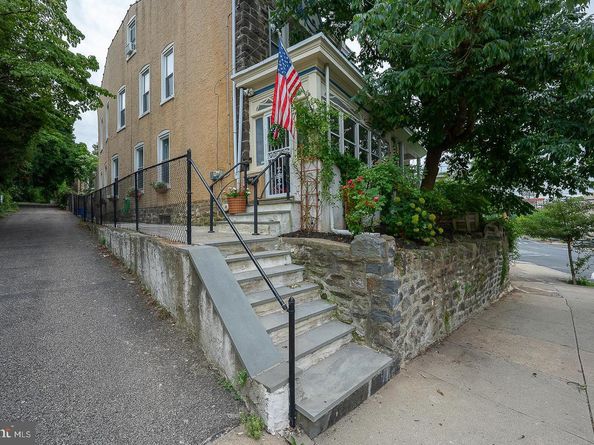 5199 Ridge Avenue, Philadelphia PA 19128