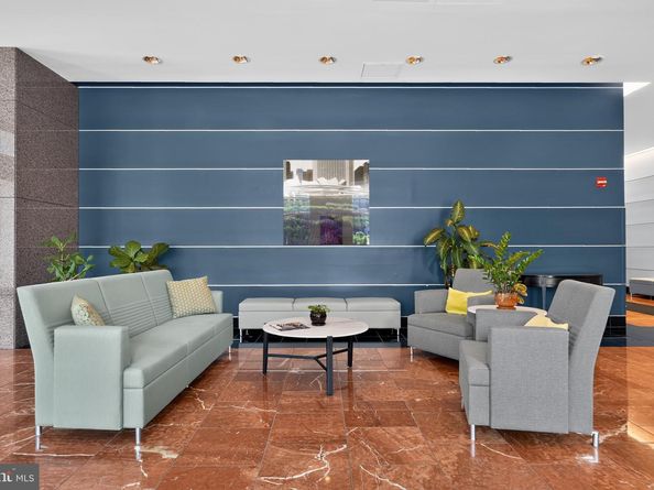 901 N Penn Street F1105, Philadelphia PA 19123