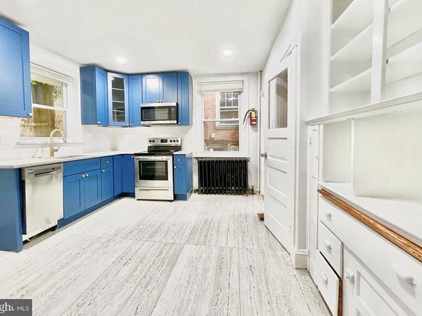 4312 Spruce Street, Philadelphia PA 19104
