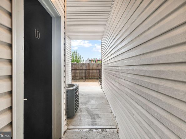 1843 N 6TH Street 10, Philadelphia PA 19122