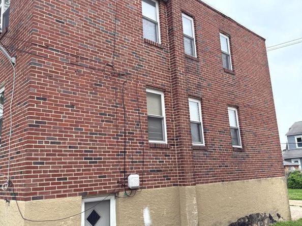 1907 Fuller Street, Philadelphia PA 19152