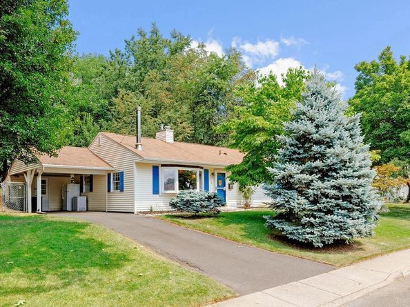 221 Devon Road, Fairless Hills PA 19030