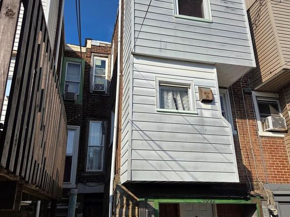 6033 N American Street, Philadelphia PA 19120