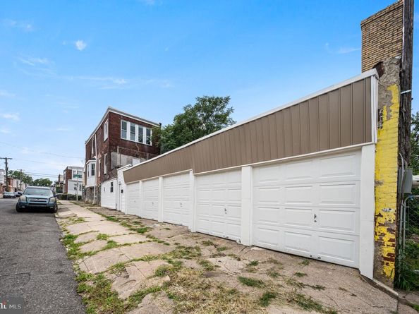301 W Ruscomb Street, Philadelphia PA 19120