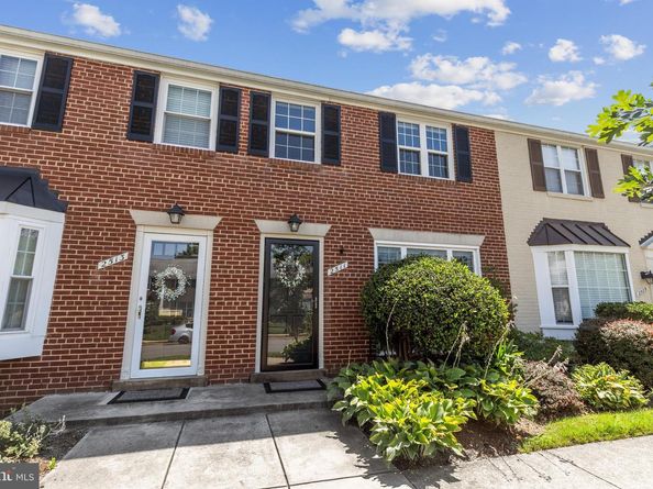 2511 N Dearing Street, Alexandria VA 22302