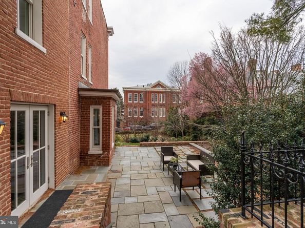 2715 N Street NW, Washington DC 20007