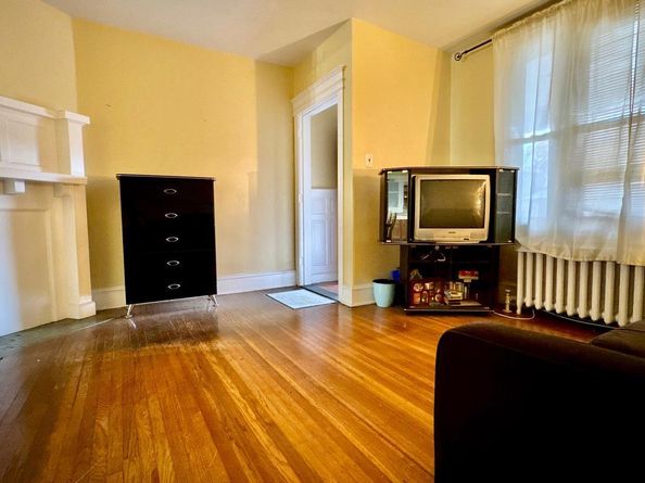 5033 N 16TH Street, Philadelphia PA 19141