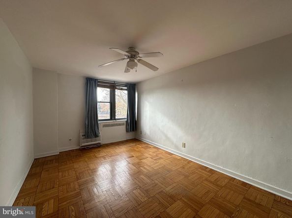 2601 Pennsylvania Avenue 109, Philadelphia PA 19130