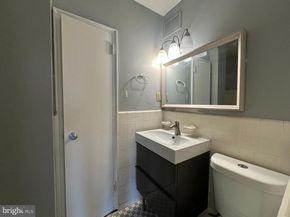 2601 Pennsylvania Avenue 109, Philadelphia PA 19130