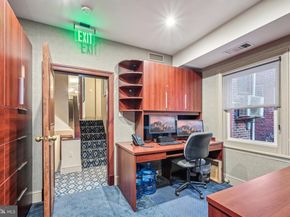 1710 Locust Street, Philadelphia PA 19103