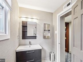 1710 Locust Street, Philadelphia PA 19103