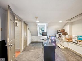 1710 Locust Street, Philadelphia PA 19103