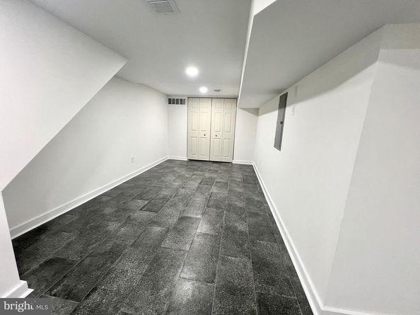 2250 N 2nd Street, Philadelphia PA 19133