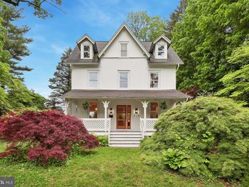100 Radnor Ave