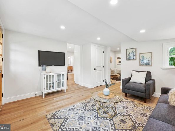 100 Radnor Ave, Villanova PA 19085