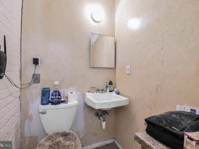 222 Upshur Street NW, Washington DC 20011