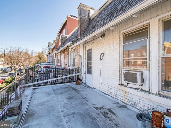 222 Upshur Street NW, Washington DC 20011