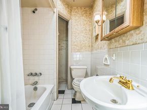 2914 S Sydenham Street, Philadelphia PA 19145