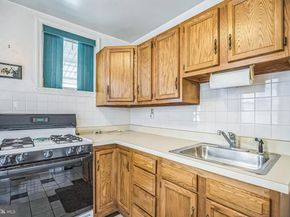 2914 S Sydenham Street, Philadelphia PA 19145