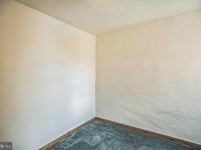 2914 S Sydenham Street, Philadelphia PA 19145