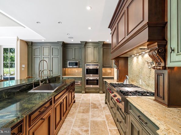 726 John Barry Drive, Bryn Mawr PA 19010