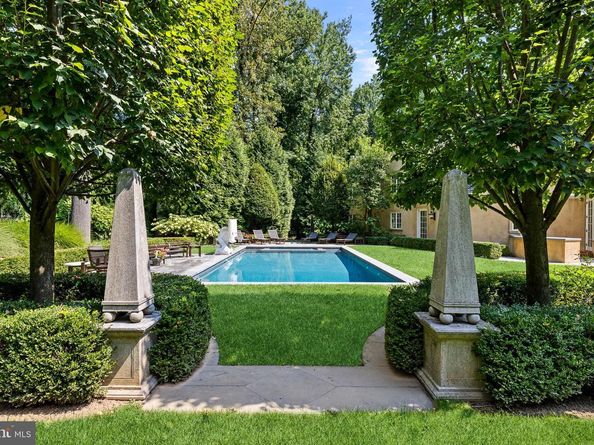 726 John Barry Drive, Bryn Mawr PA 19010