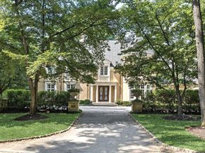 726 John Barry Drive, Bryn Mawr PA 19010