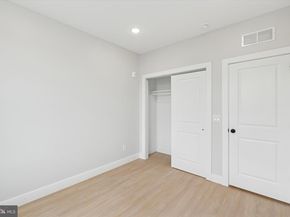 518 W Susquehanna Avenue, Philadelphia PA 19122