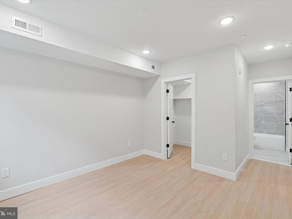 518 W Susquehanna Avenue, Philadelphia PA 19122