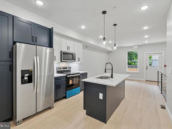 518 W Susquehanna Avenue, Philadelphia PA 19122