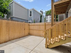 518 W Susquehanna Avenue, Philadelphia PA 19122