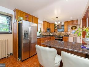 7000 Penarth Avenue, Upper Darby PA 19082