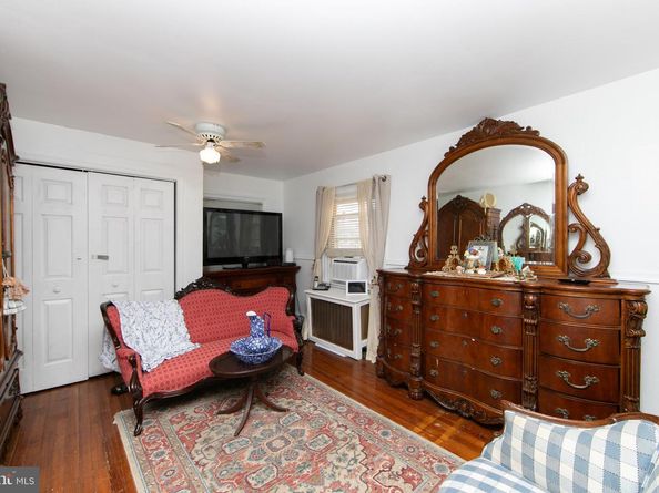 7000 Penarth Avenue, Upper Darby PA 19082