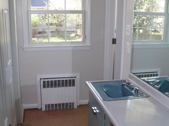 2831 Cedar Lane, Vienna VA 22180