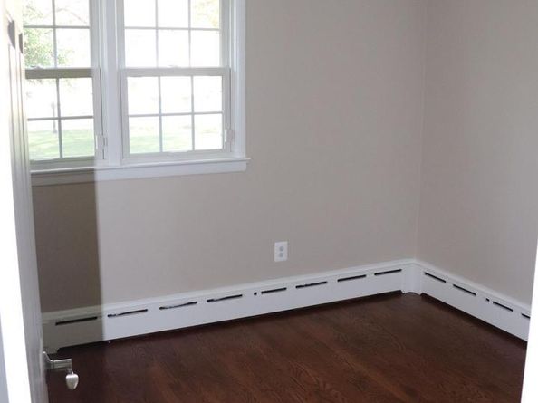 2831 Cedar Lane, Vienna VA 22180