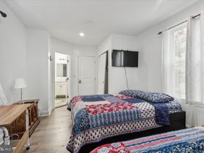 1557 N 9TH Street, Philadelphia PA 19122