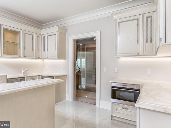 1181 Ballantrae Lane, Mclean VA 22101