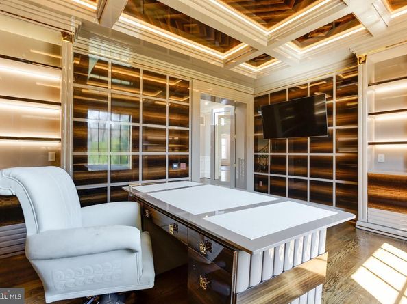 1181 Ballantrae Lane, Mclean VA 22101