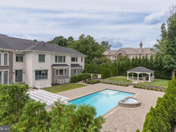 1181 Ballantrae Lane, Mclean VA 22101