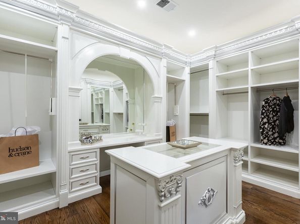 1181 Ballantrae Lane, Mclean VA 22101