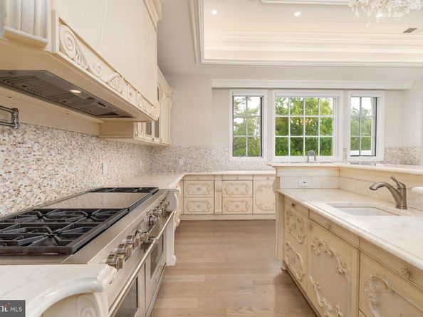 1181 Ballantrae Lane, Mclean VA 22101