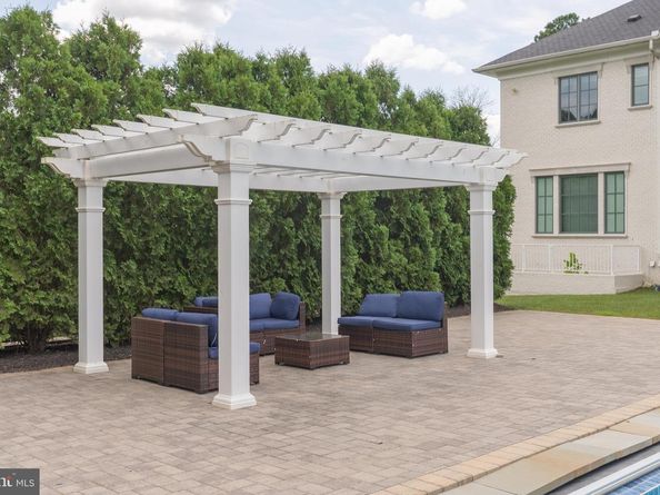 1181 Ballantrae Lane, Mclean VA 22101