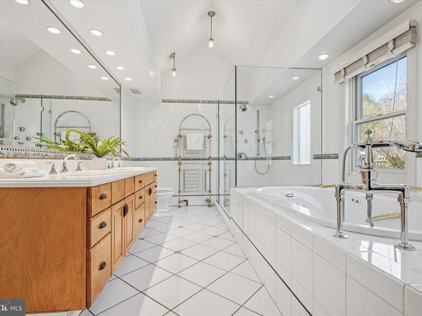 2314 Valley Road, Huntingdon Valley PA 19006