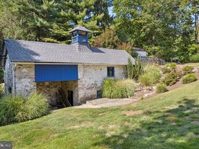 2314 Valley Road, Huntingdon Valley PA 19006
